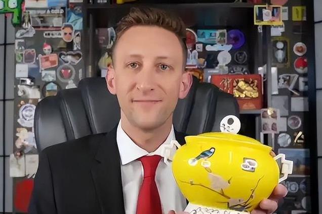 事态升级,官方介入!埃文凯尔抛百万粉账号建新号,外网严肃发文