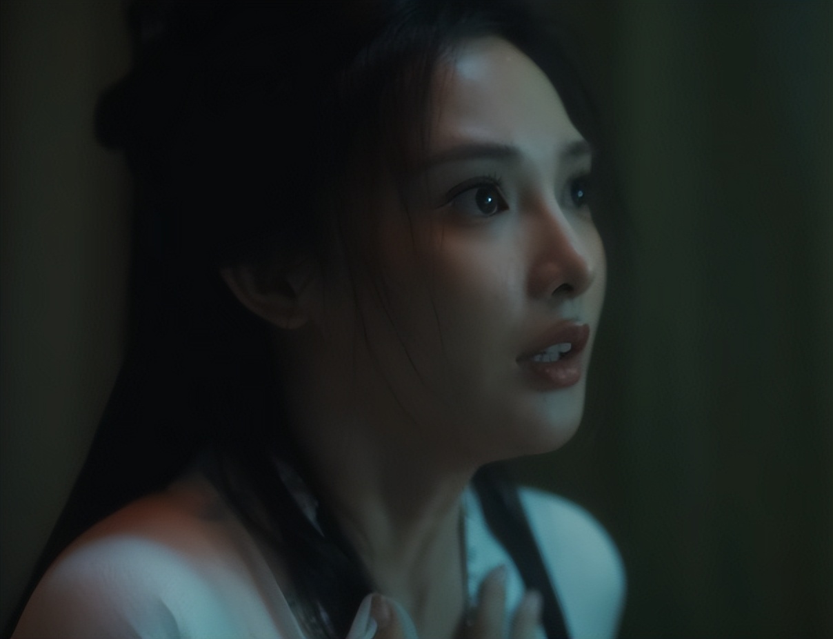 播4集就拿下热榜第1，陈都灵令观众成功入坑，古装玄幻剧有天花板了