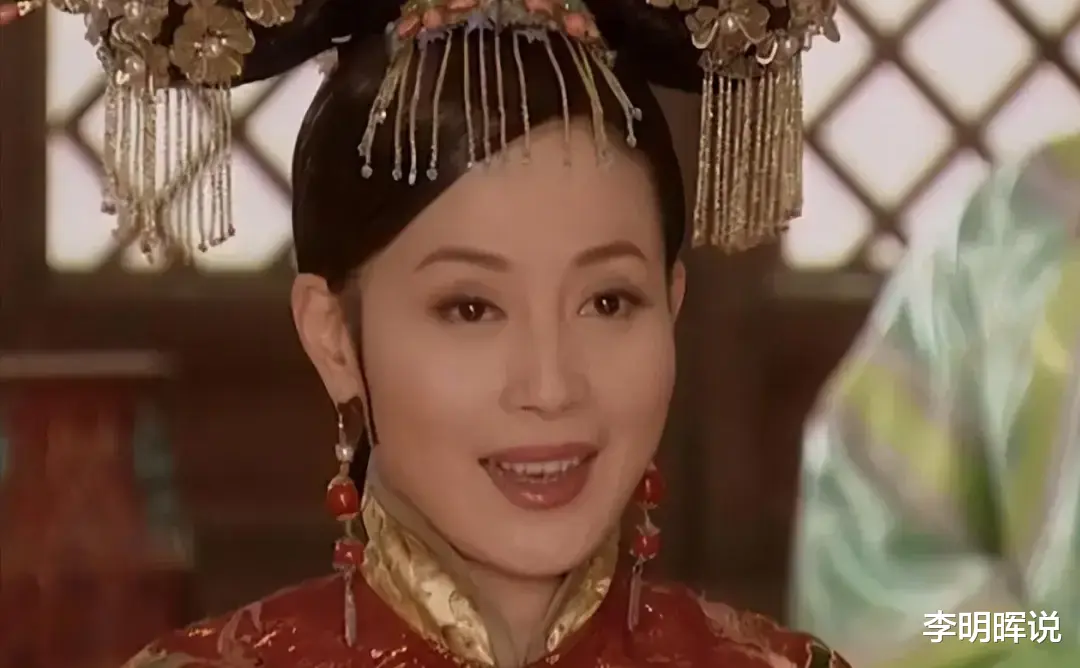 她出道即巅峰,做小三挤走导演原配,上位后没坐稳,67岁仍单身