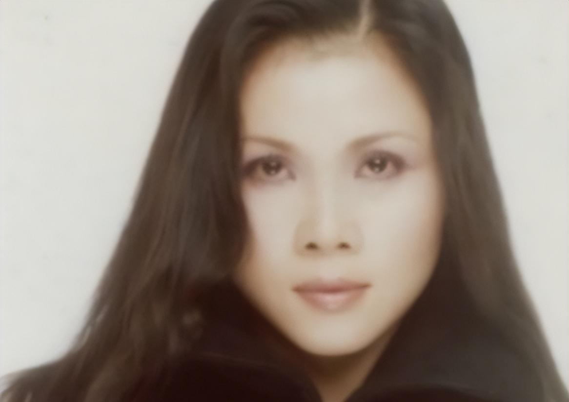 田震：不后悔与那英闹掰，23年后二人差距尽显