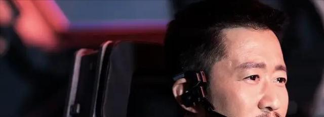 陷入“伪爱国”风波的吴京,已经走上了另一条道路