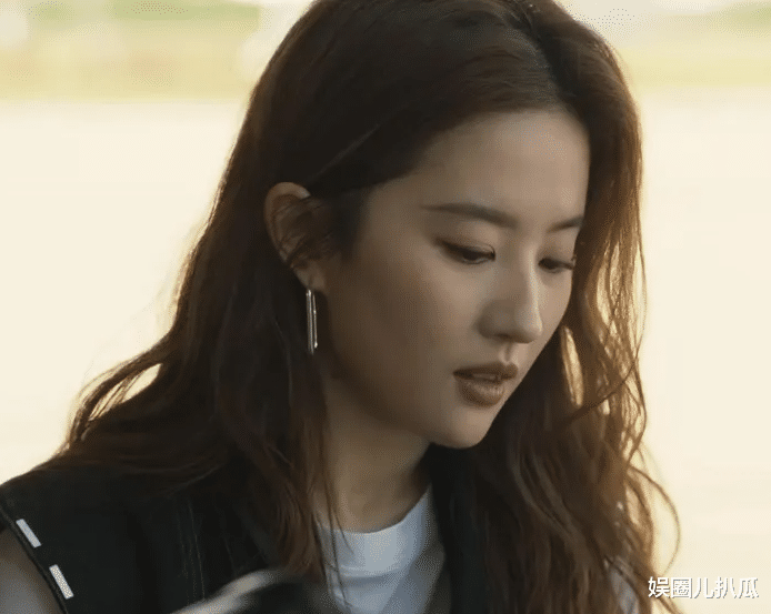 又有可以熬夜追的剧了,40集都市情感大剧《独身女人》,男神女神搭档飙戏!