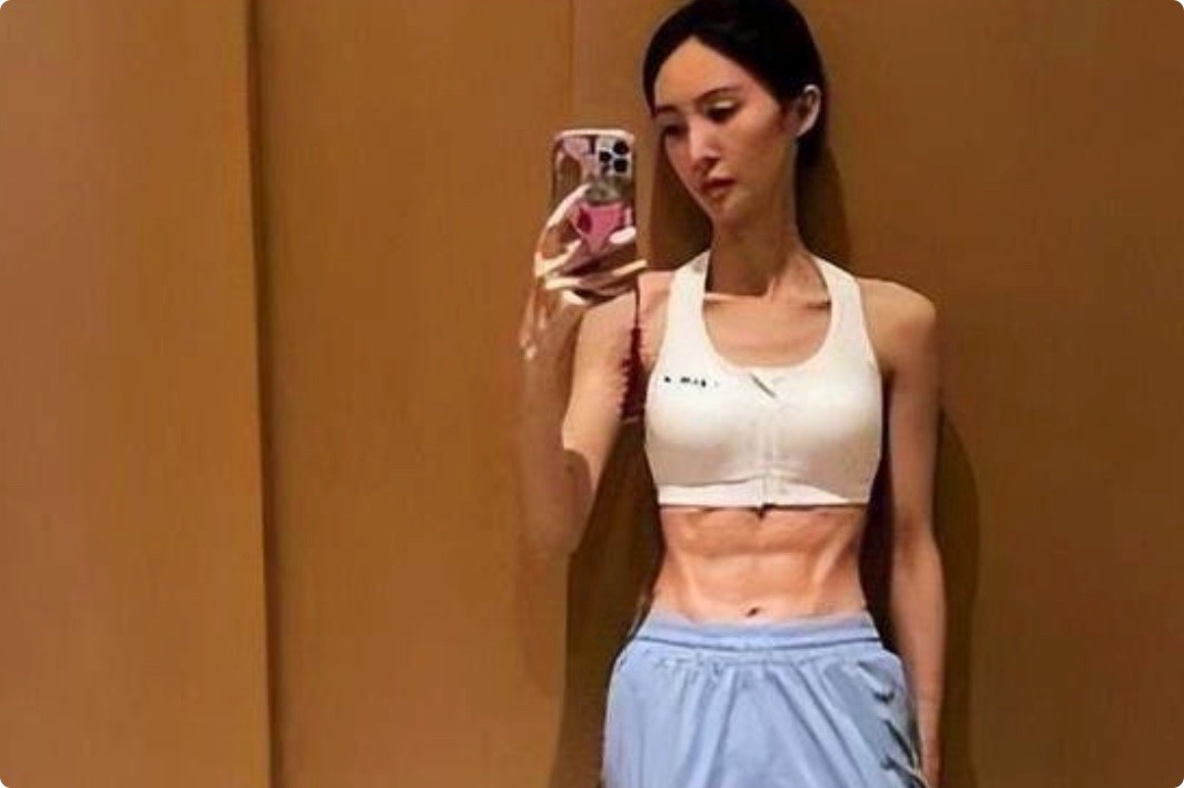 这一次，43岁阿娇亲手撕碎了“审美霸凌”