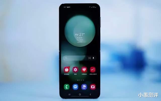 三星化身“价格屠夫”，三星Z Flip5跌至2100元，重新定义性价比