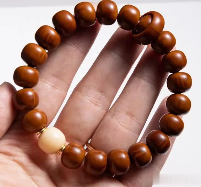 别再傻傻的,文玩不是这样的