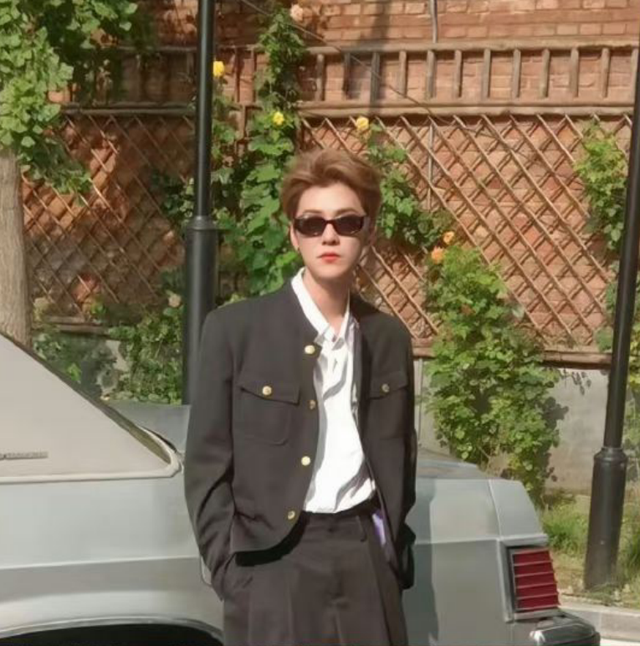 一觉醒来鹿晗重返20岁了？十年过去，这哥的杀伤力还是这么强