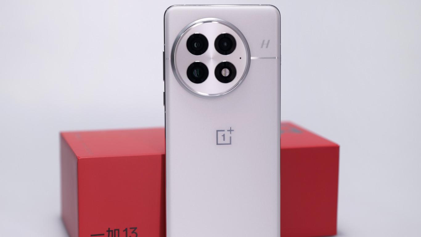 一加 13测评：不是Pro，配置、体验却样样Pro