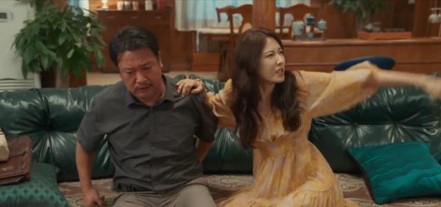 央视开播30集年代大剧!收视飙升全国第一,观众直呼:又一黑马剧