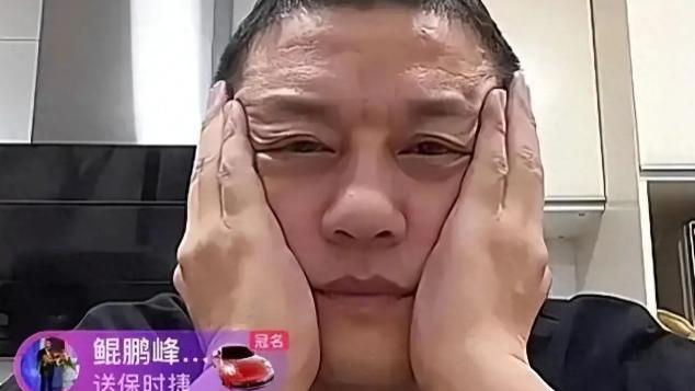 热搜第一！欠债4000万，李亚鹏直播突然痛哭：吃了一周外卖！