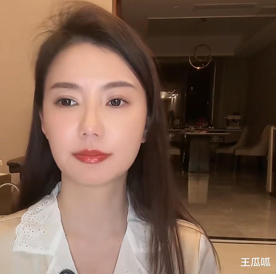 迟早要离婚！何钰欣怀疑猴哥外面有人，已经收到两人出轨照片