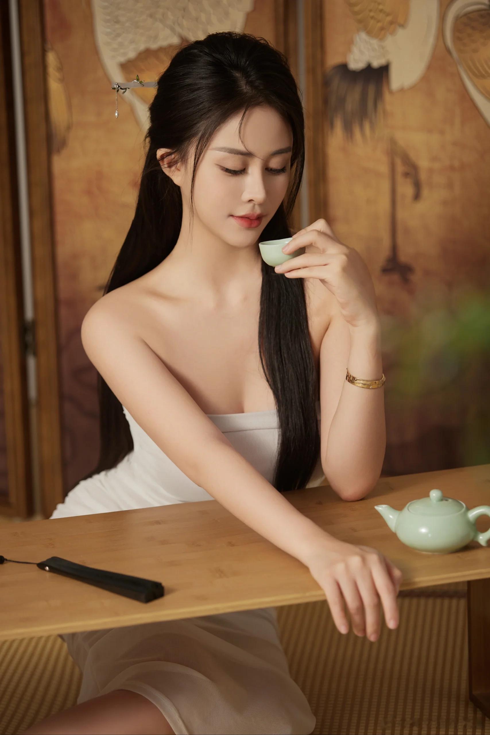 古风感十足的小姐姐