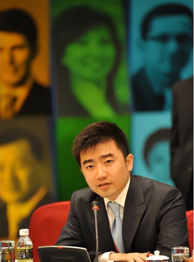 “央视败类”芮成钢,吃了六年牢饭,如今混得风生水起,身价过亿