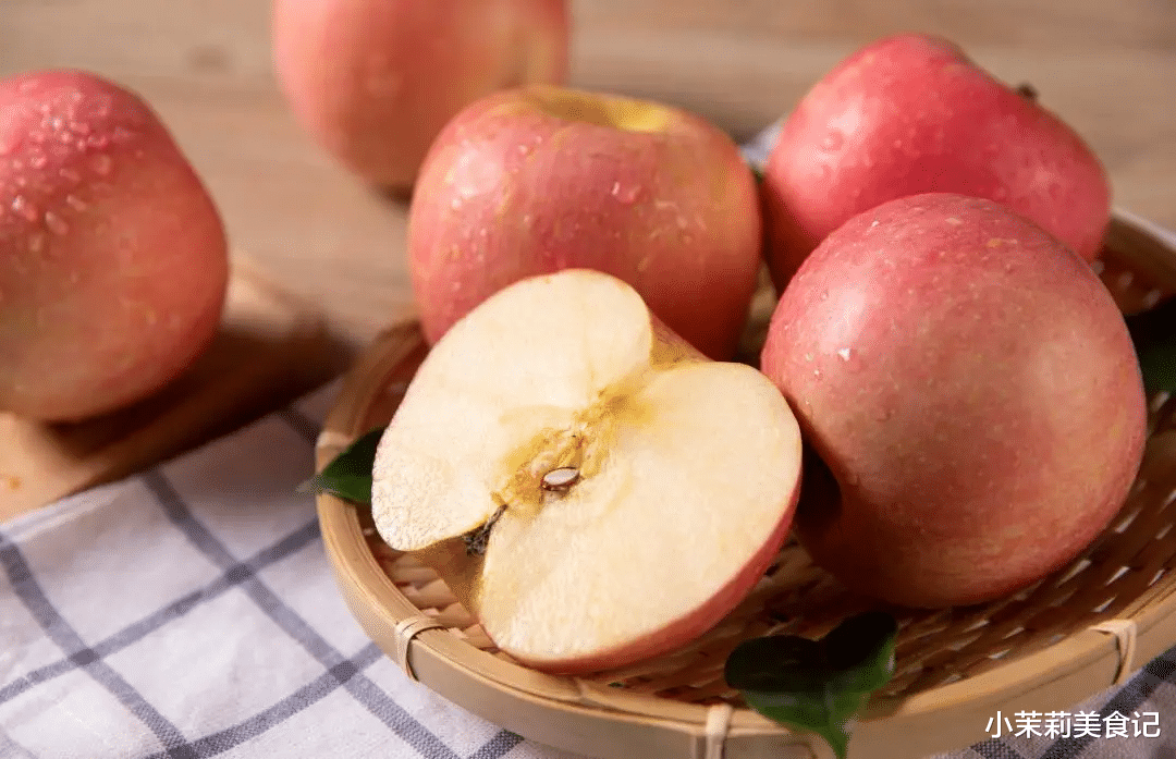 3月5日惊蛰，少食燥味，多吃4样，养肝润燥增免疫，平安舒适度春