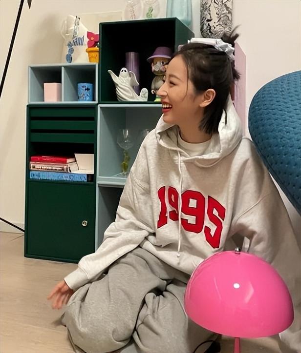 全网抵制!拿没教养当个性的她惹众怒,张新成的话含金量还在上升