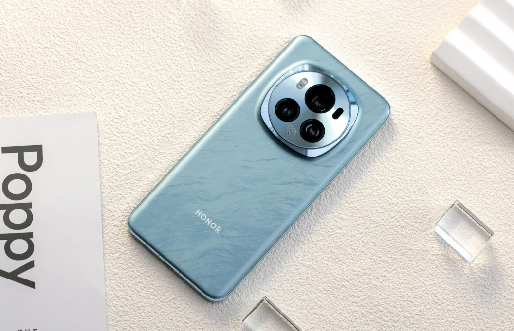 荣耀高端机一跌再跌，骁龙8Gen3+100倍变焦+卫星通信，降了2119元