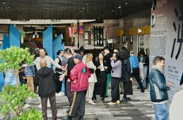 麻进&吉麟双个展“溯游”于上海开幕