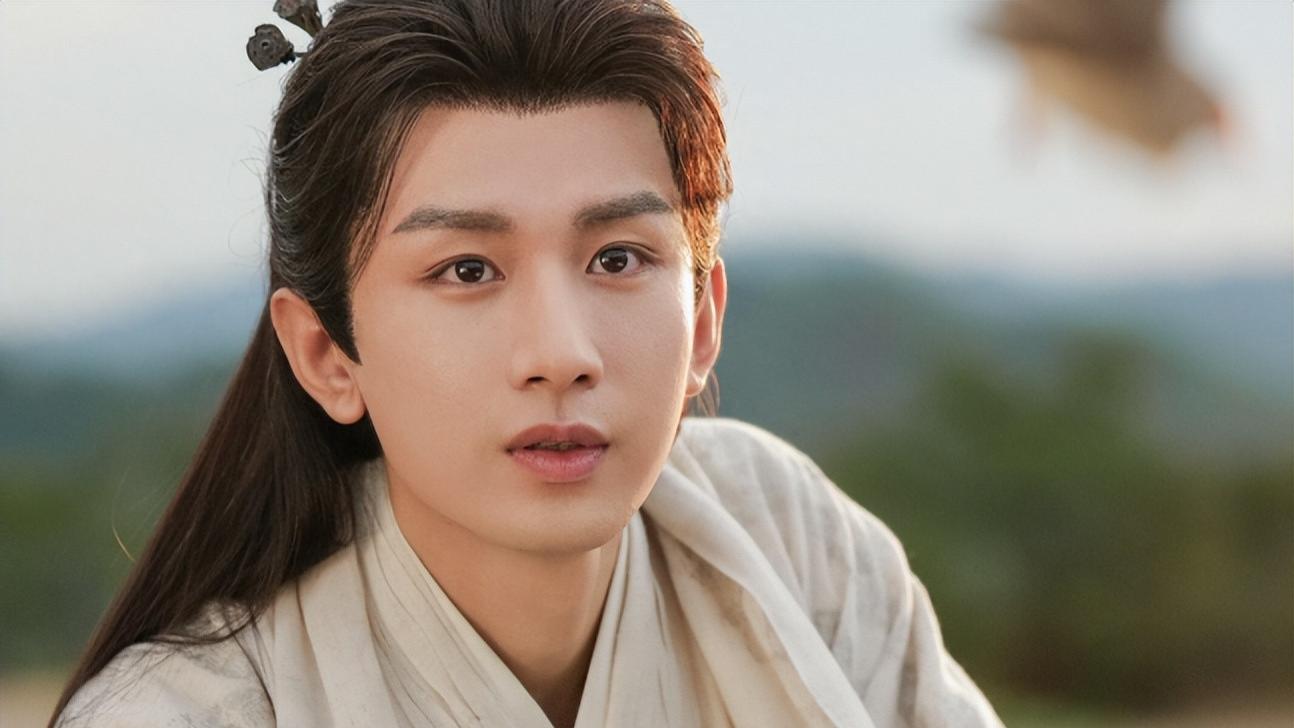 金鹰奖竞争激烈：张若昀成毅王一博争视帝，赵丽颖夺视后呼声高