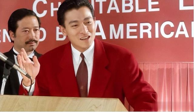 62岁刘德华晒一日三餐，网友：太狠了，难怪看起来像40岁！