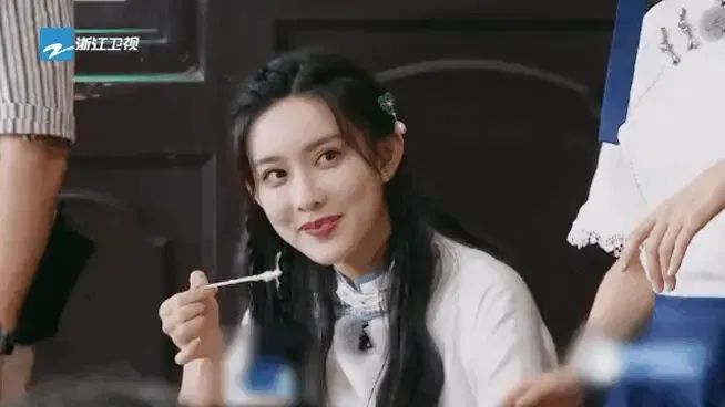 孟子义宣布分手！这么快就恢复单身了？