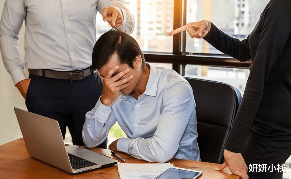 实习生怒怼公司:月薪2千,天天加班,5个月不给转正!谁爱干谁干