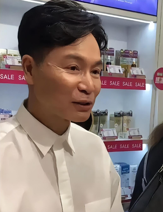 宁愿“丑得出奇”也不接受自然衰老,这5位男神已经“面目全非”