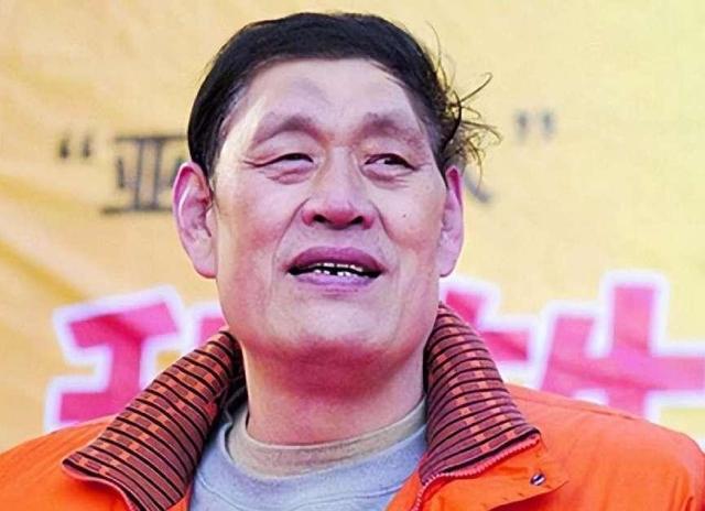 穆铁柱的最后一天：健身过程中突然晕倒，抢救4个多小时后离世