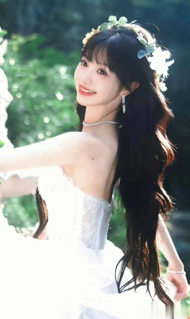 陈鹤一资本?代露娃女二?宋仲基宋慧乔?李现田曦薇?