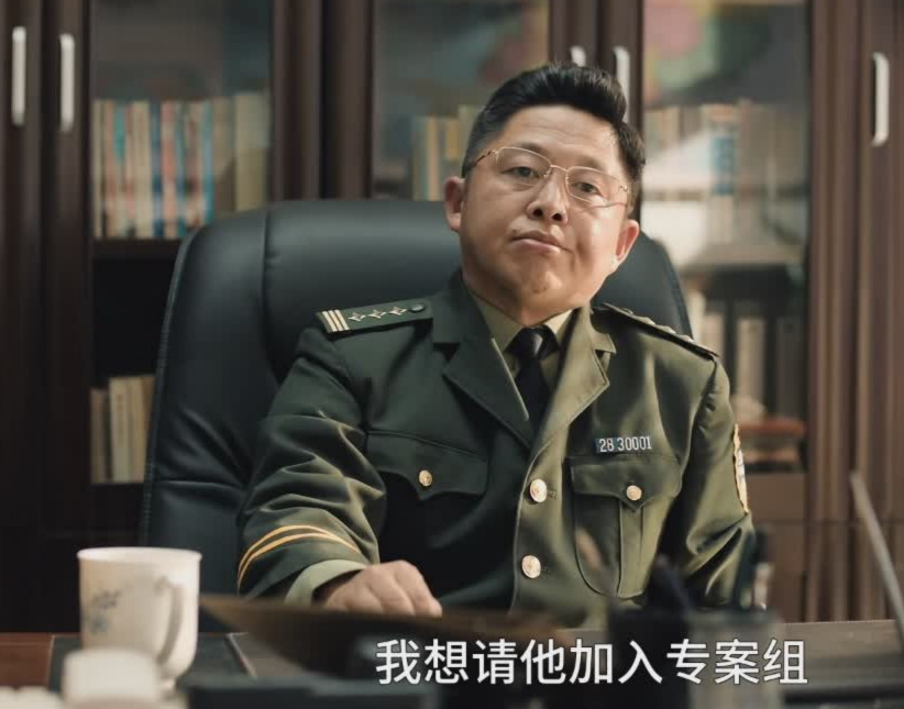 给《雪迷宫》演员排座次，梁冠华第4，刘威第2，第1名没有争议