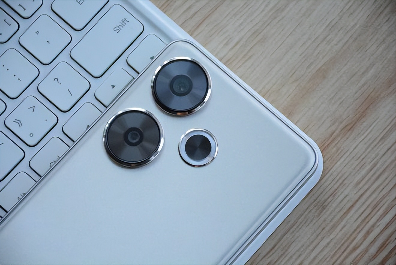 几乎“零差评”:目前这4款手机常被“懂行人”推荐,再流畅用5年