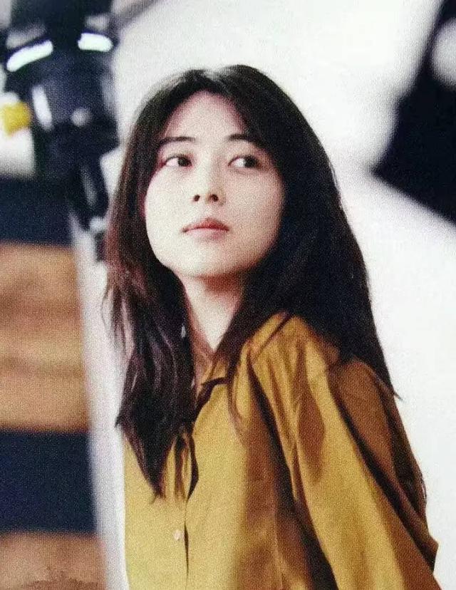 坂井泉水:一生只亮相7次,39岁患癌,却因跌倒去世,年仅40岁