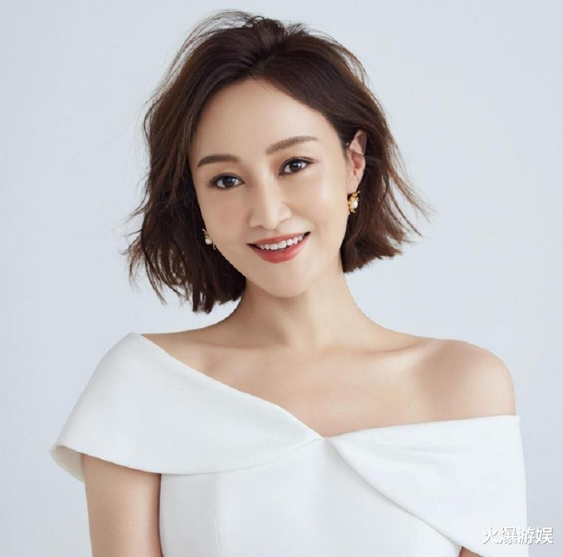 央视“最风流”女主持:曾将两位已婚男士玩弄于股掌,她现状如何