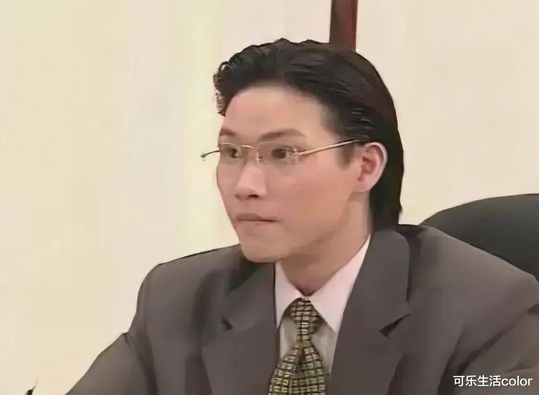 苏永康身形胀爆，肥过洪金宝！再演律师形象大变，自爆係患癌高危人士~