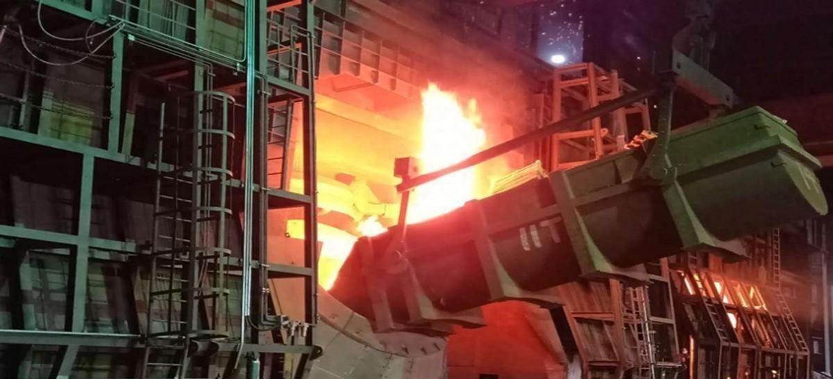 中国3200兆帕超级钢问世,西方却对中国的科技升级,感到忧心忡