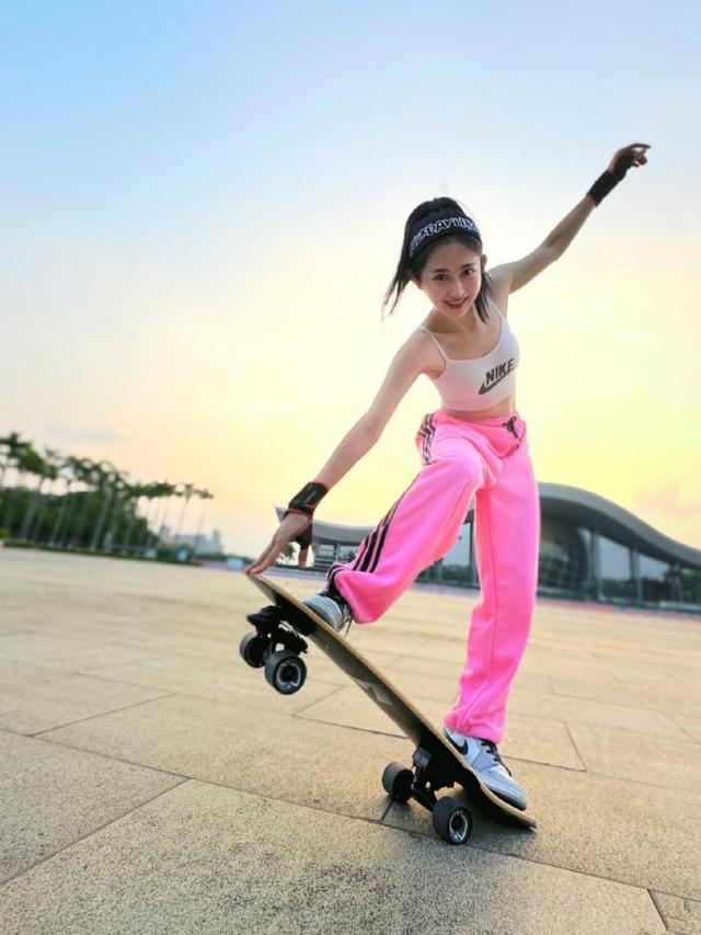 35岁的广州演员龚洁影，戏里是康天庥的前女友 现实中是邝祖乐妻子