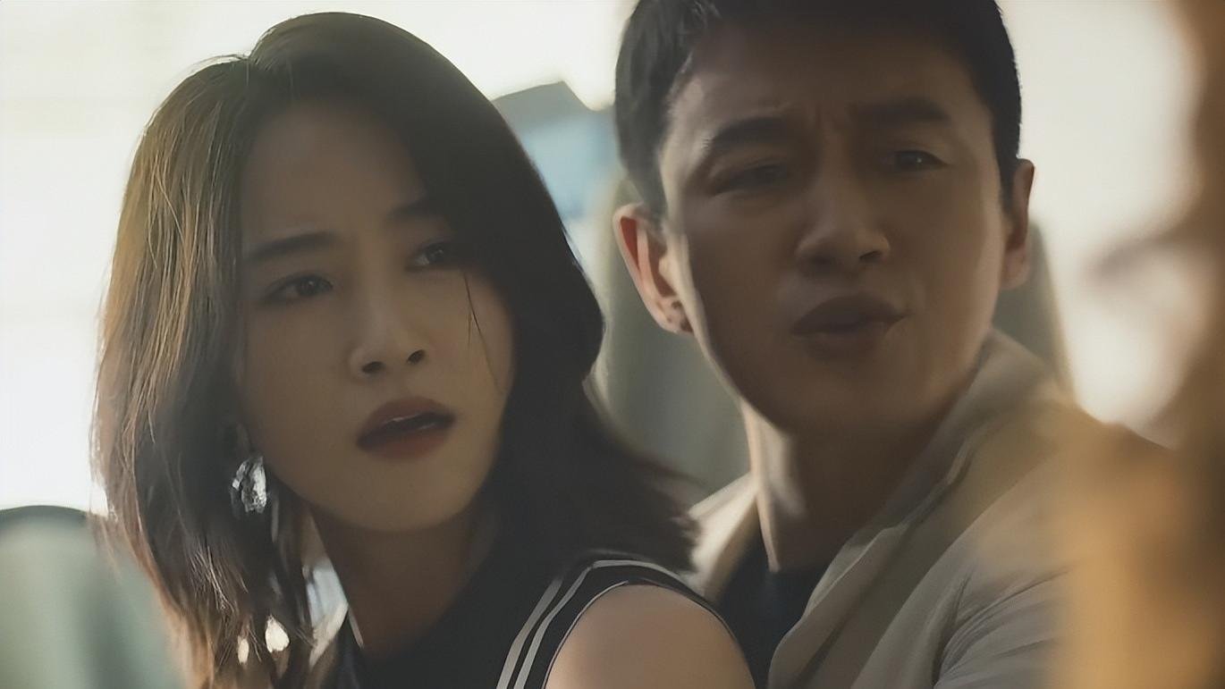 《玫瑰的故事》林更新彭冠英相争，霍建华输在身高，佟大为躺赢