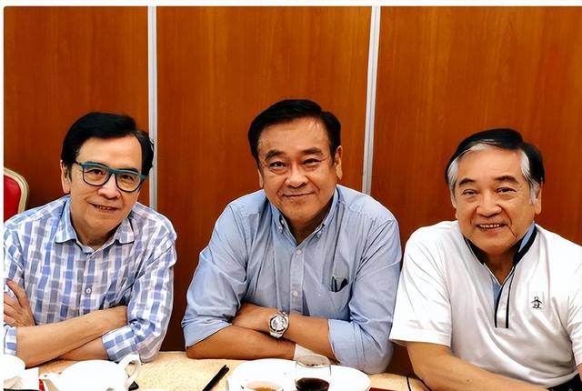 原来他们都是亲兄弟!有的三个兄弟三个姓,有的同样是歌坛大佬