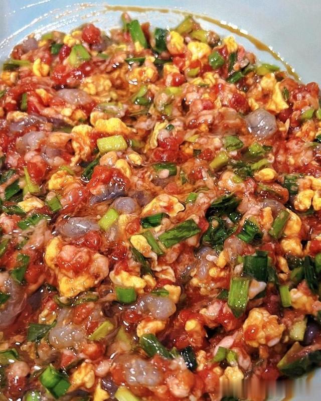 头伏吃饺子，白菜芹菜靠边站，这个馅最好，清热下火全家都爱吃