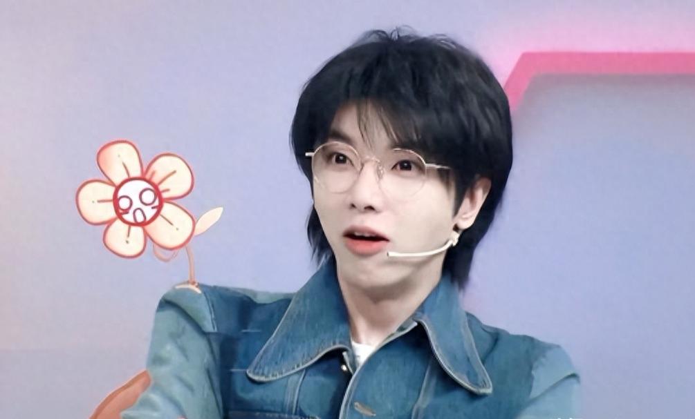 华晨宇再传喜讯!怀孕四个月突然官宣,女方被称恋爱脑引发热议