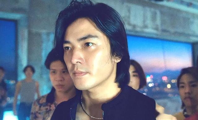 别再可怜郑伊健了!妻子蒙嘉慧扯下他的遮羞布,难怪他会长居日本