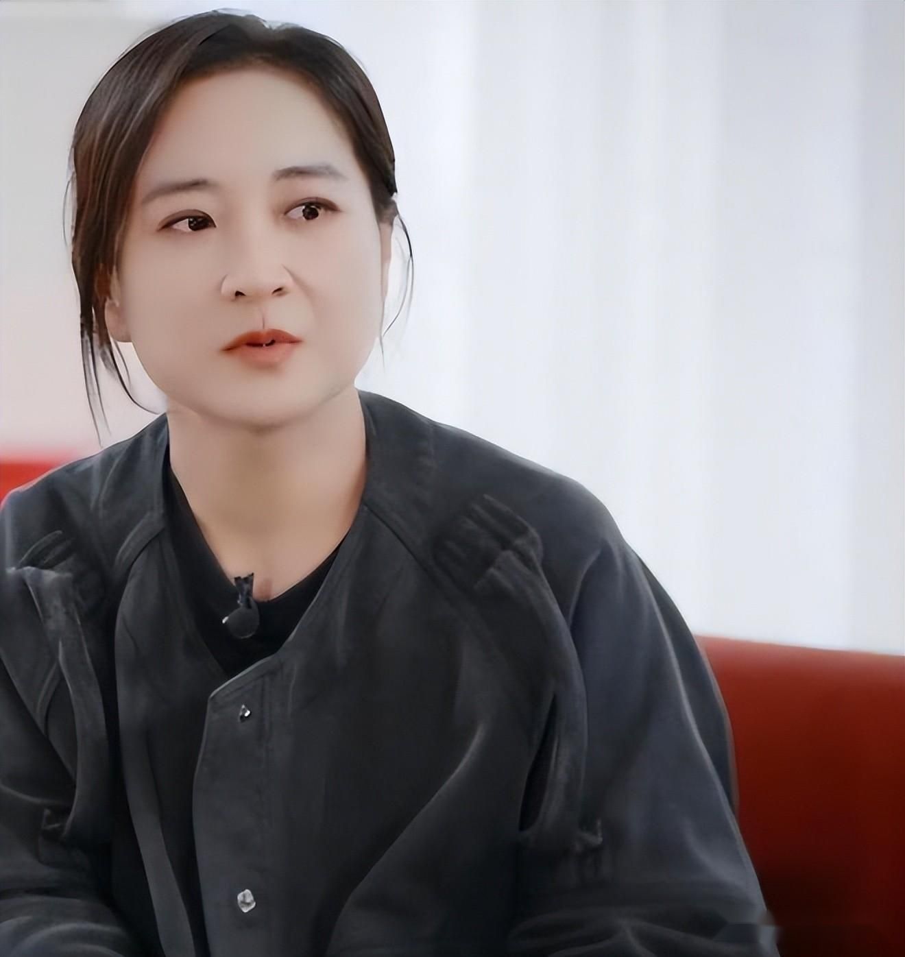 杨天真|41岁贾玲VS39岁杨天真：割胃瘦VS运动瘦，谁更胜一筹？