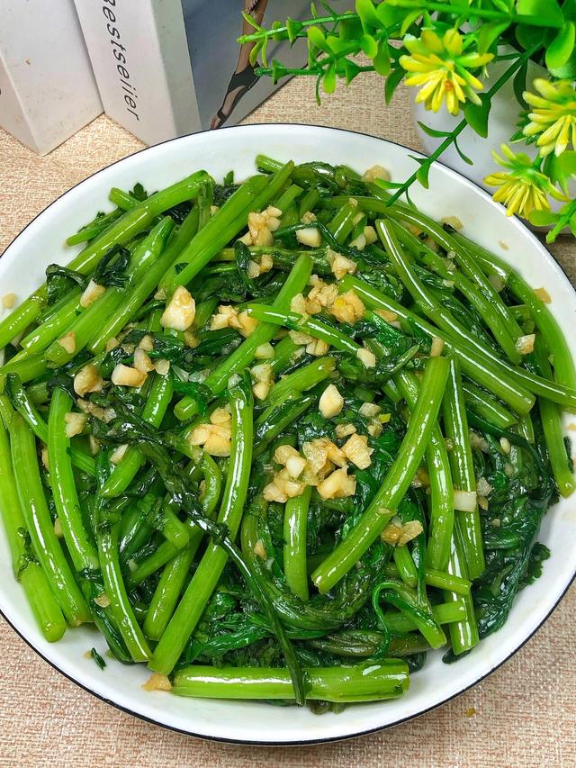 4种减肥最强的食物，每天吃1道，清肠刮油甩赘肉，体重蹭蹭降！