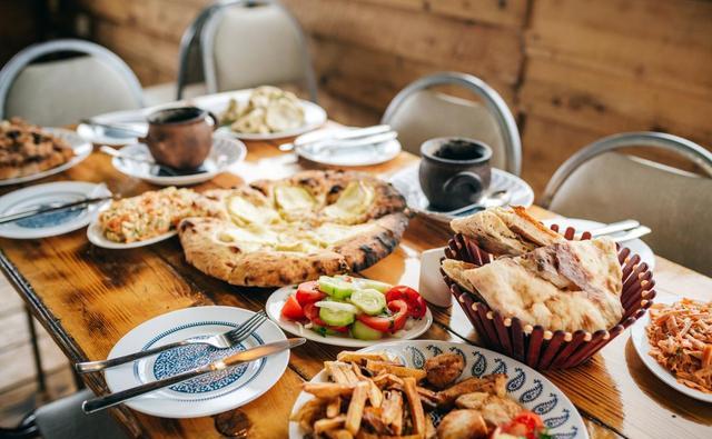 再看“吃播巨头”现状:浪胃仙瘦脱相、胖姐立遗嘱、密子君转型