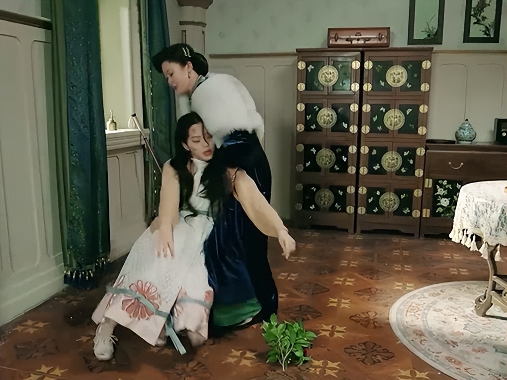 终于来了!24集探险剧来袭,这是《鬼吹灯》后我唯一想追的奇幻剧