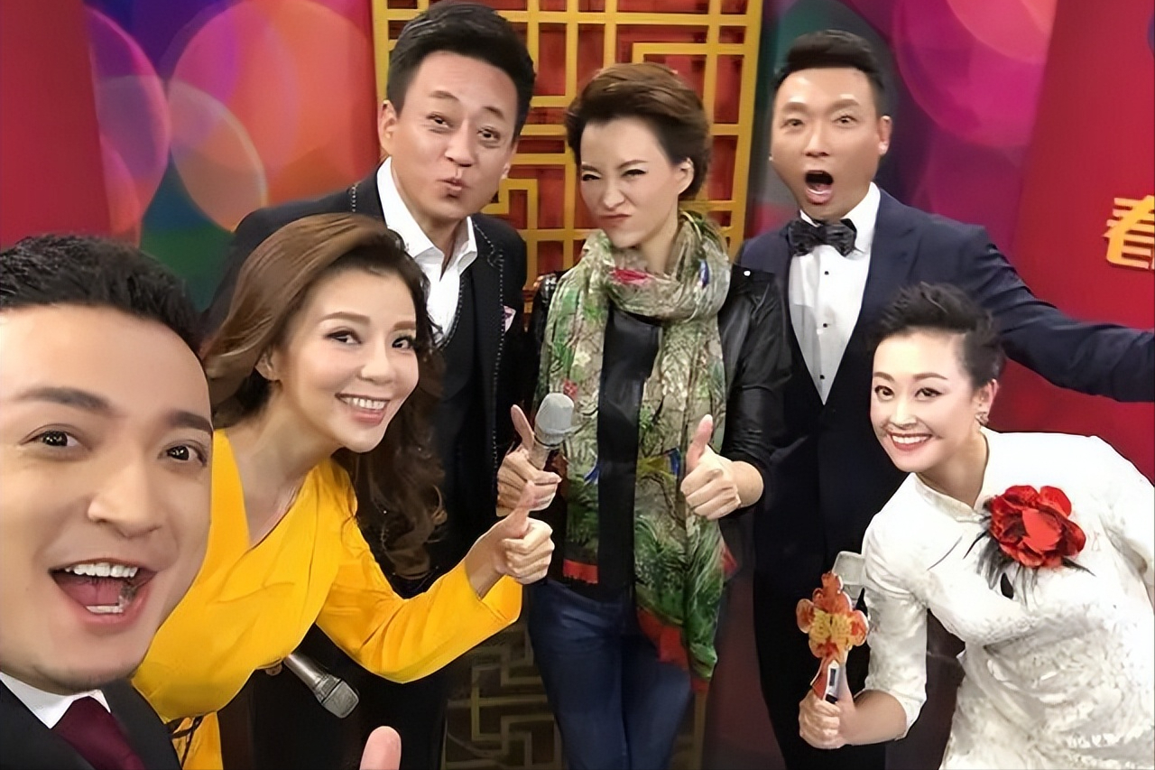 最“狂妄”的央视主持，挺着孕肚赶跑正妻，19年后下场大快人心！