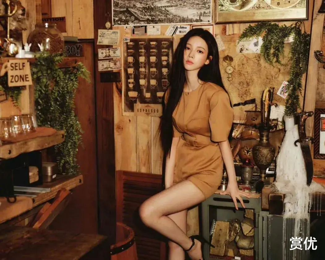 柳智敏韩娱神颜 长腿高跟