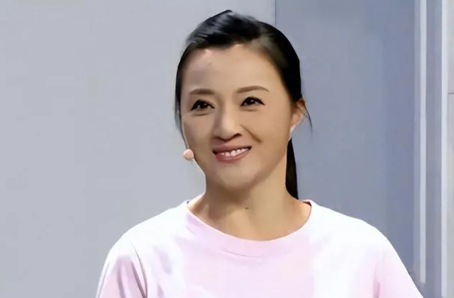 百分百歌手|从5登春晚到沦落精神病院，演员金玉婷的结局，印证了郭德纲的话