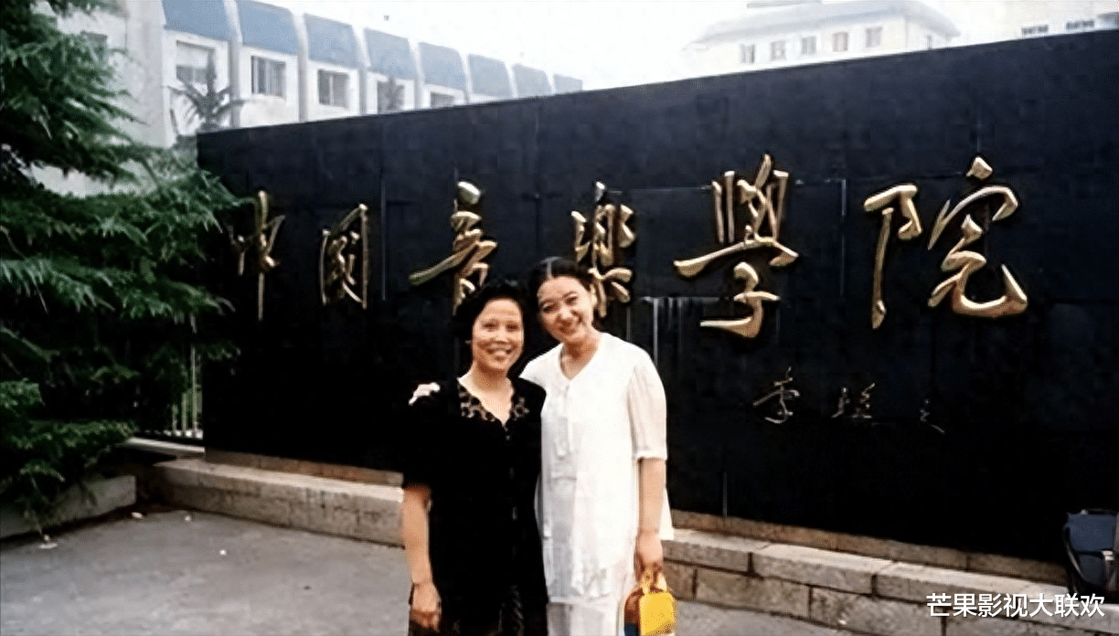 谭晶:我这辈子最正确的决定,就是为科学家丈夫生一对双胞胎