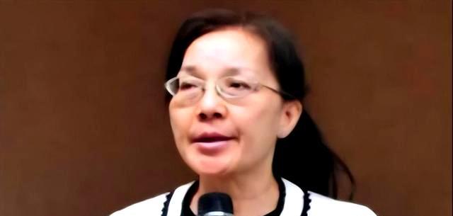 赵忠祥病逝4年,再看遗孀张美珠的选择,才知道夫妻俩有多明智