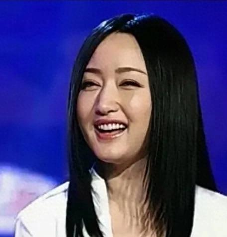 51岁杨钰莹终于结婚了,新郎原来是他!