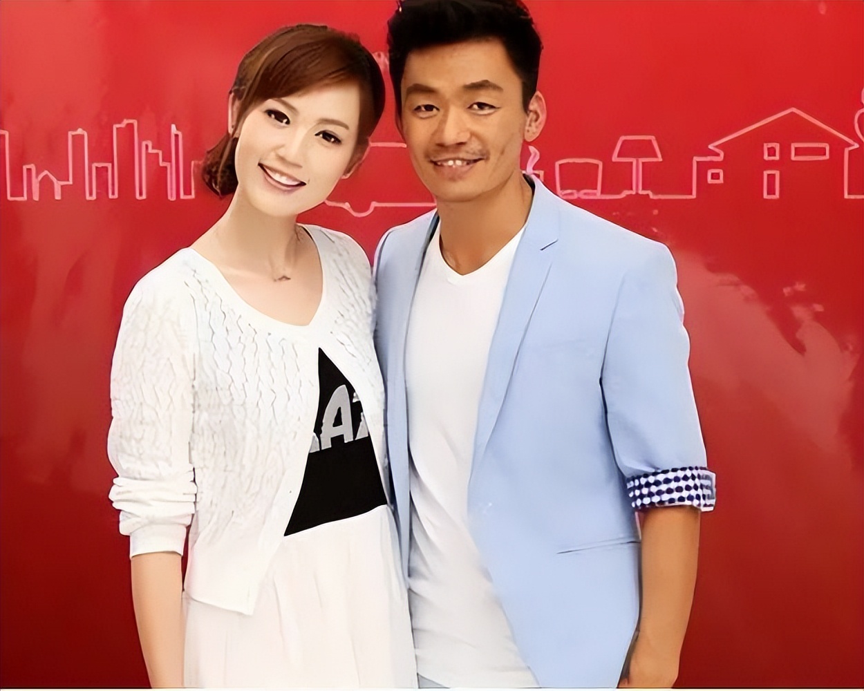 王宝强与冯清：携手共进的温馨篇章